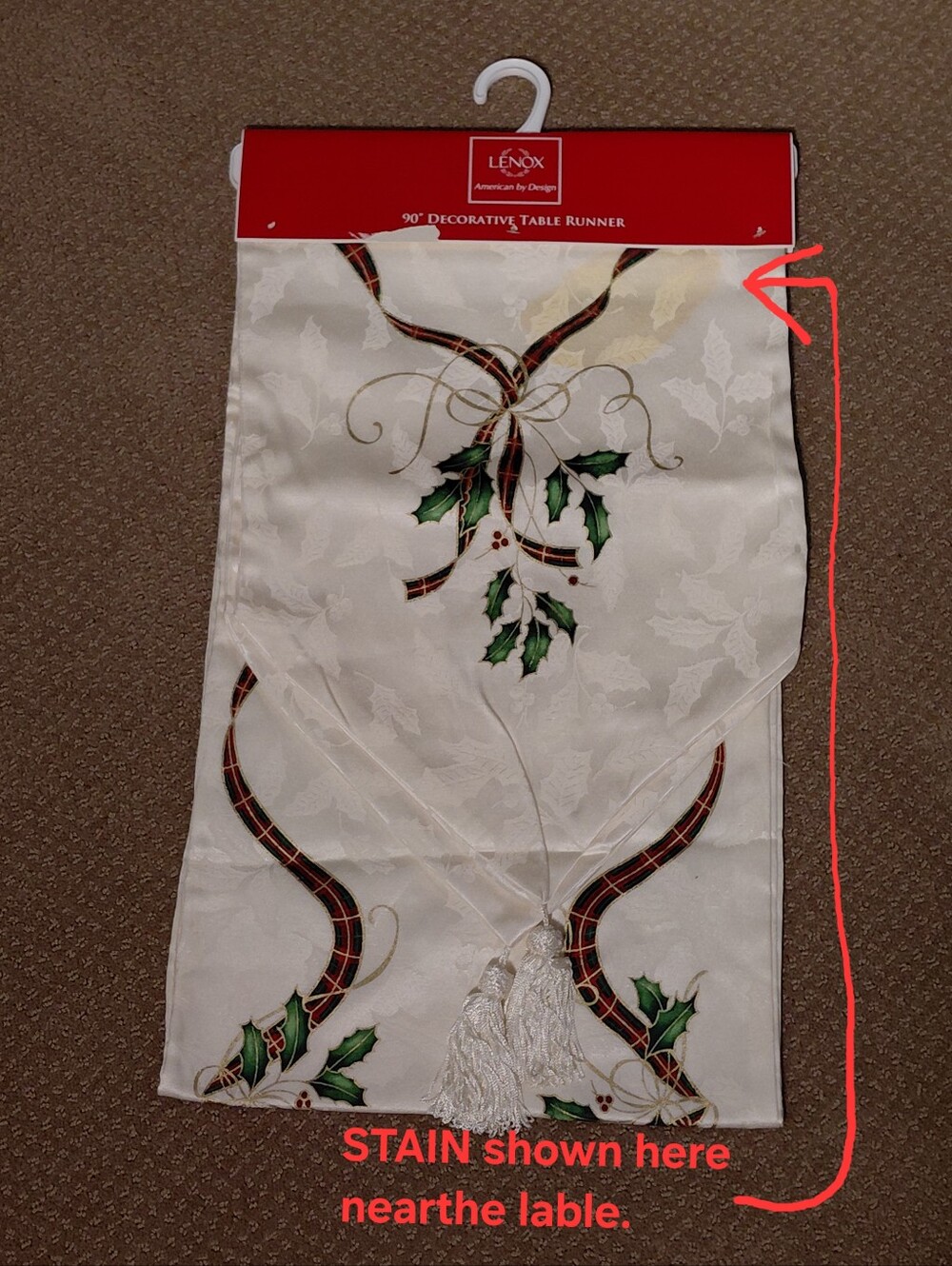 LENOX TABLE RUNNER - Picture 8 of 8